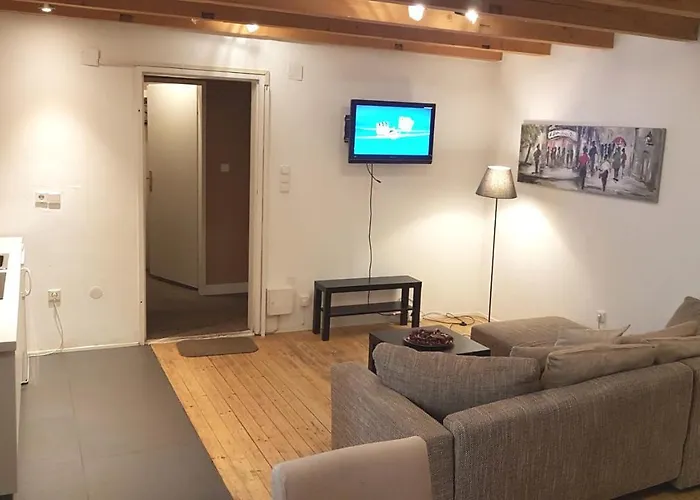 Sobieski Maisonette شقة *